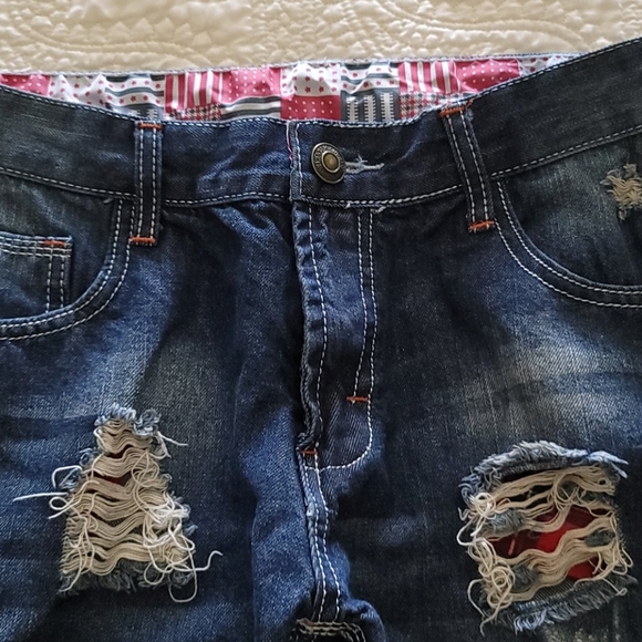 Jeans - Picture 2 of 7